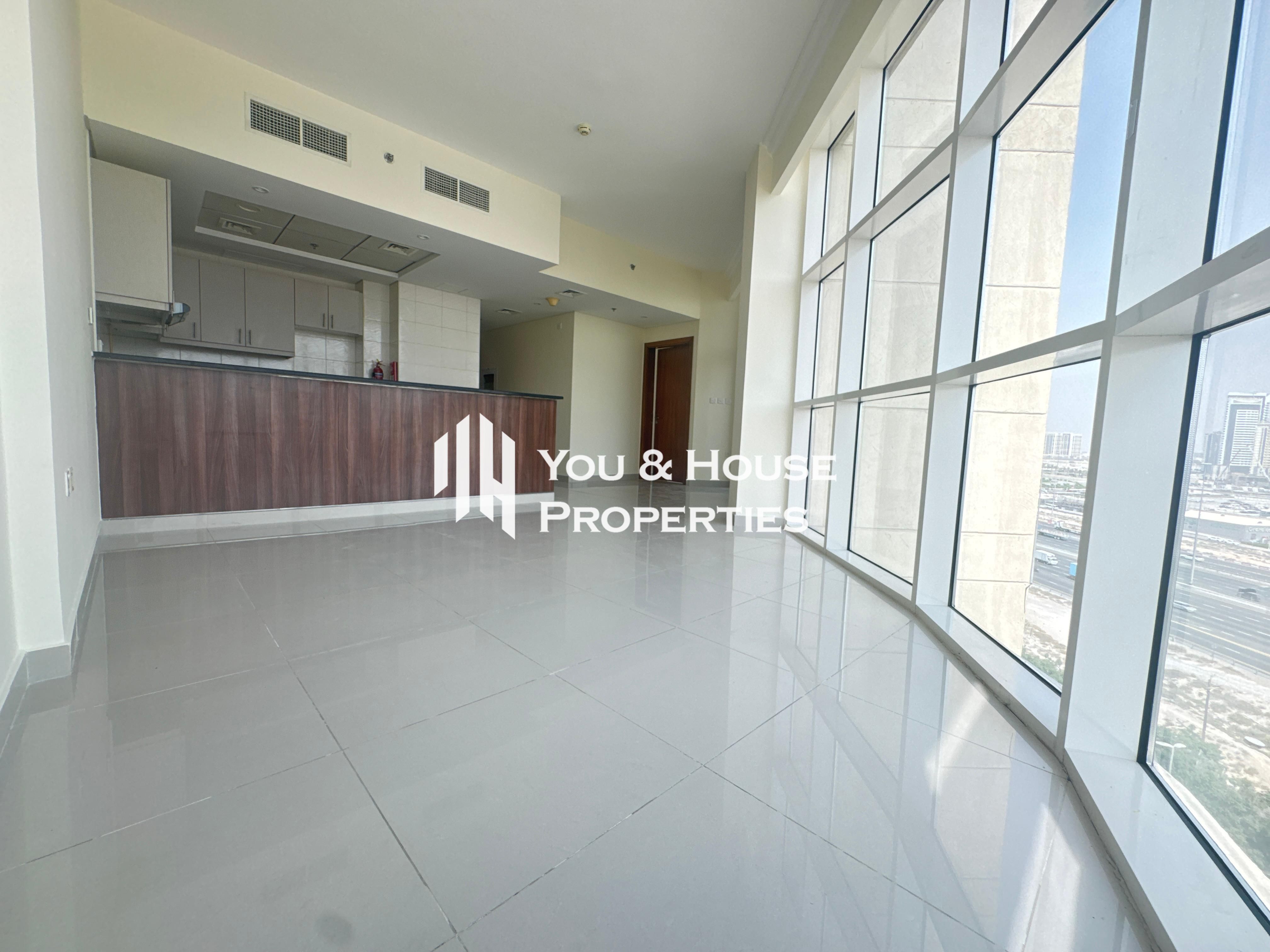 Spacious 1BR | Bright Unit | Elegant Living | Open View