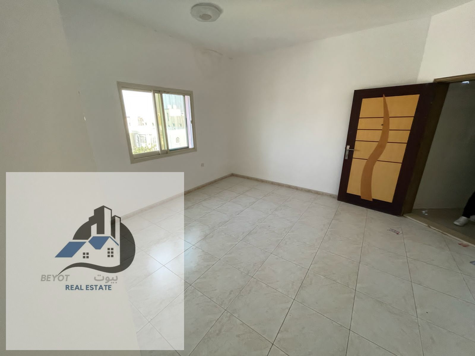 Apartment Features: 1 Bedroom + Hall in Al Rawda 3 – Ajman Spacious layout, suitable for families or individuals 1 Bathroom Balcony with an op