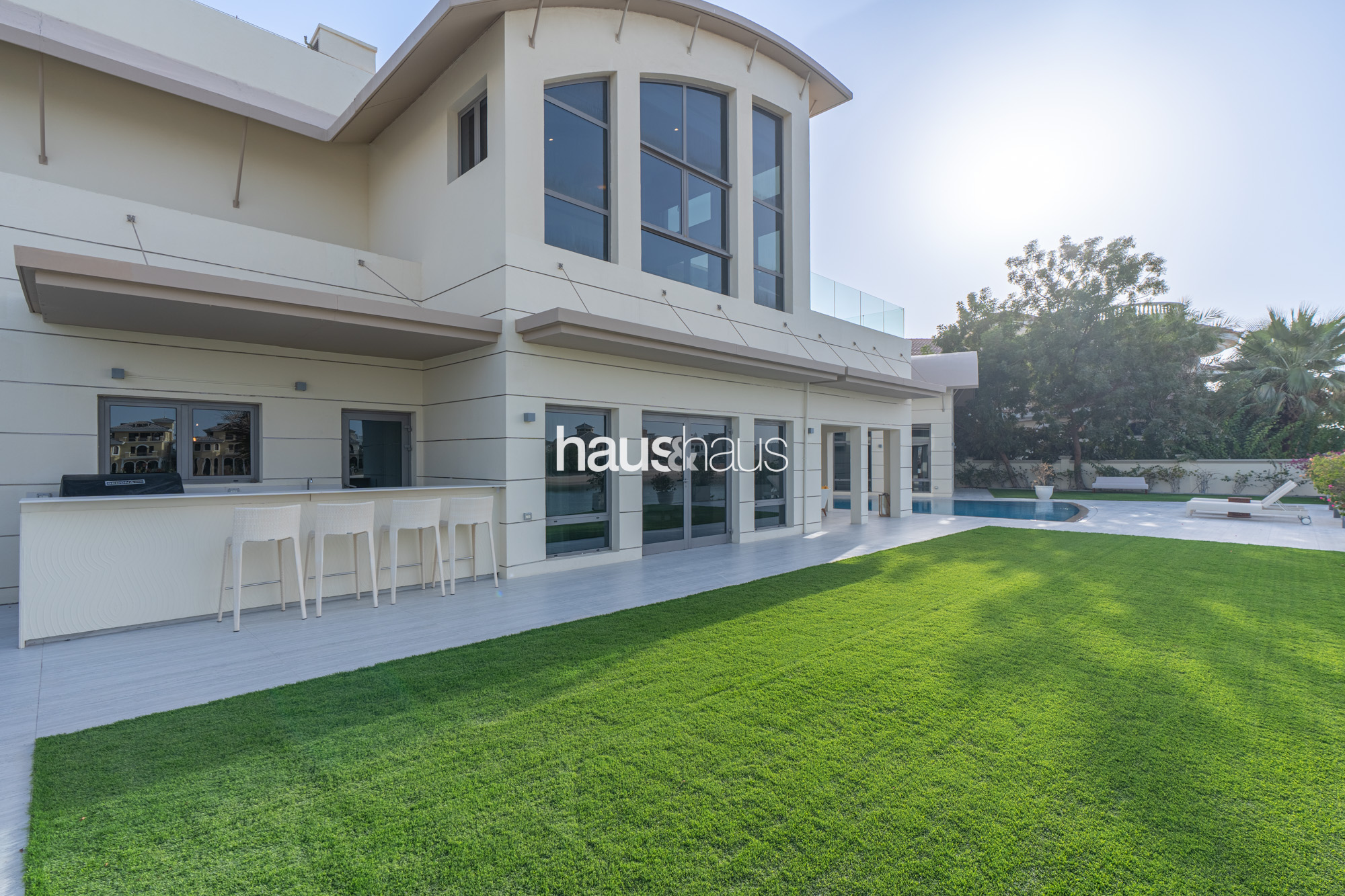 Luxurious Palm Beachfront Living | Stunning 6BR