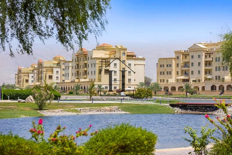 Investor Deal | High ROI | Peaceful Serene Lakeside Living | Family & Pet Friendly