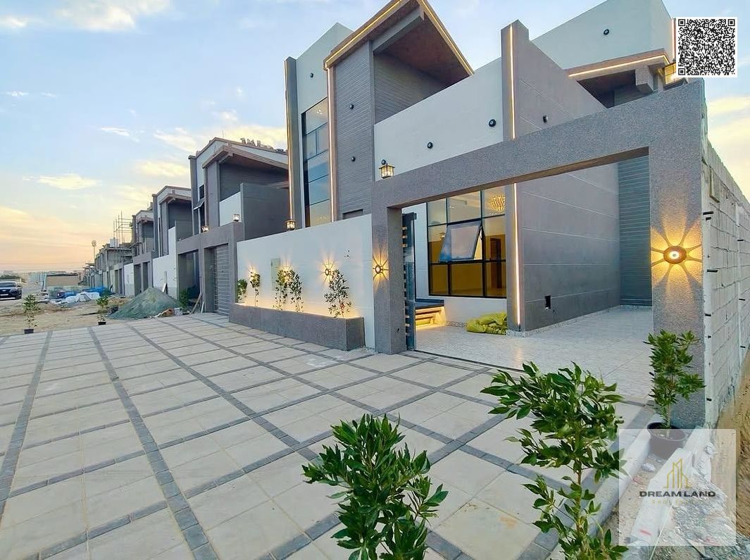 A villa including registration and ownership fees with a distinctive stone facade - two floors and a roof - a very spacious courtyard with distinct
