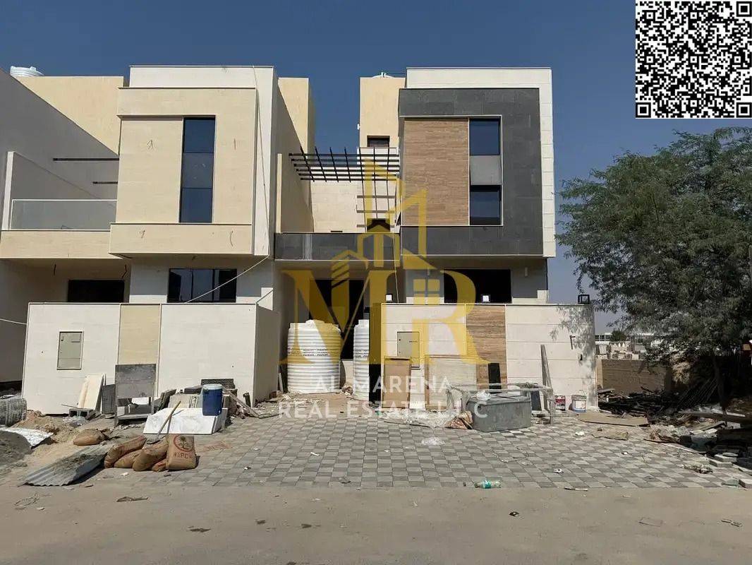 Seize the opportunity before it's too late! Luxury villa for sale directly from the owner at a price that includes registration and ownership fees. A