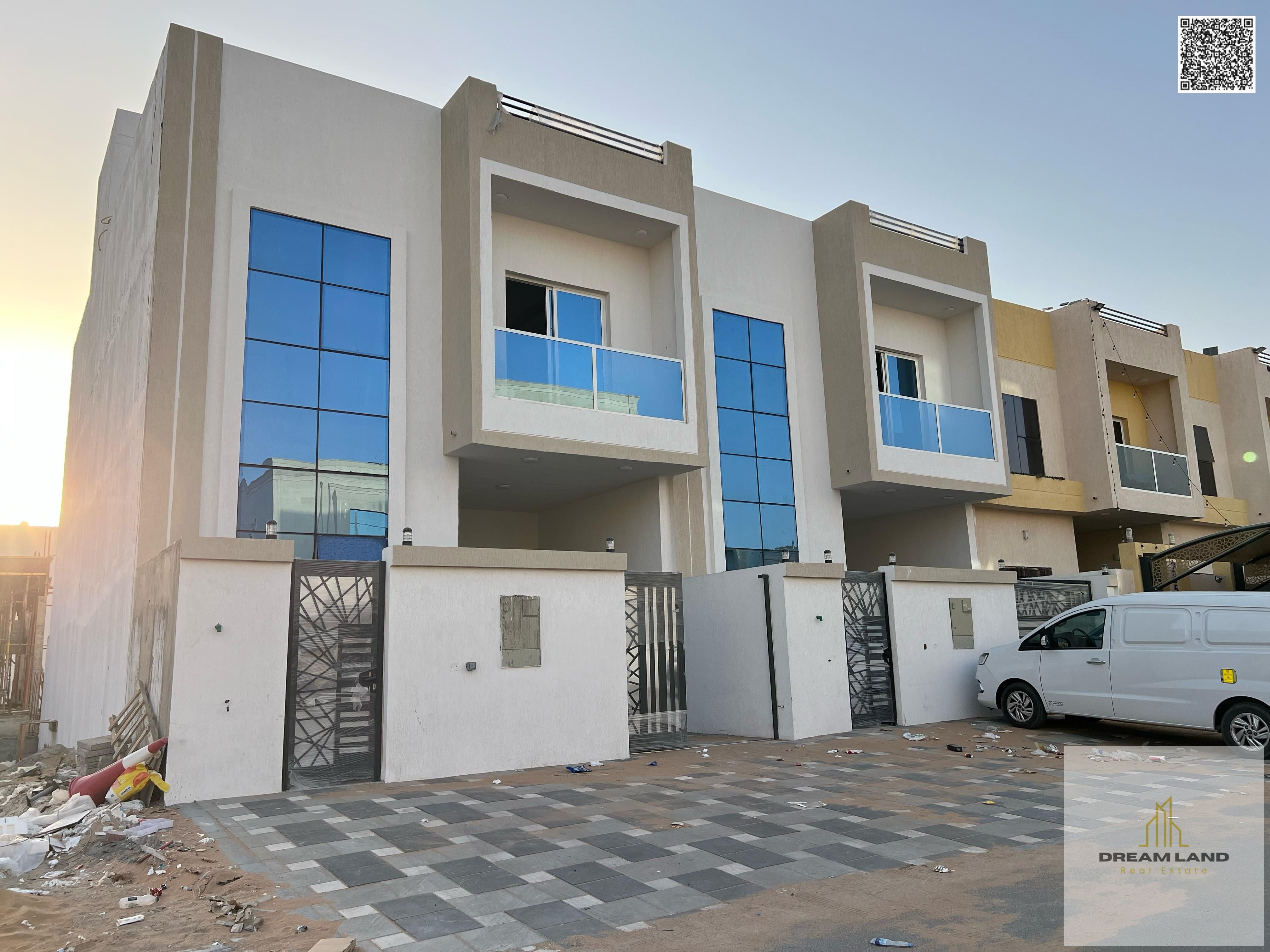 Book now a villa with a roof at the lowest price in the market on a paved street with wardrobes at an excellent price without service fees, freehold,