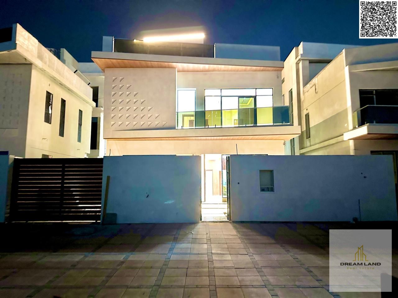 A golden opportunity with distinctive finishes and excellent design in Al Helio 2 area, opposite Azha Community, and at a price that includes registra