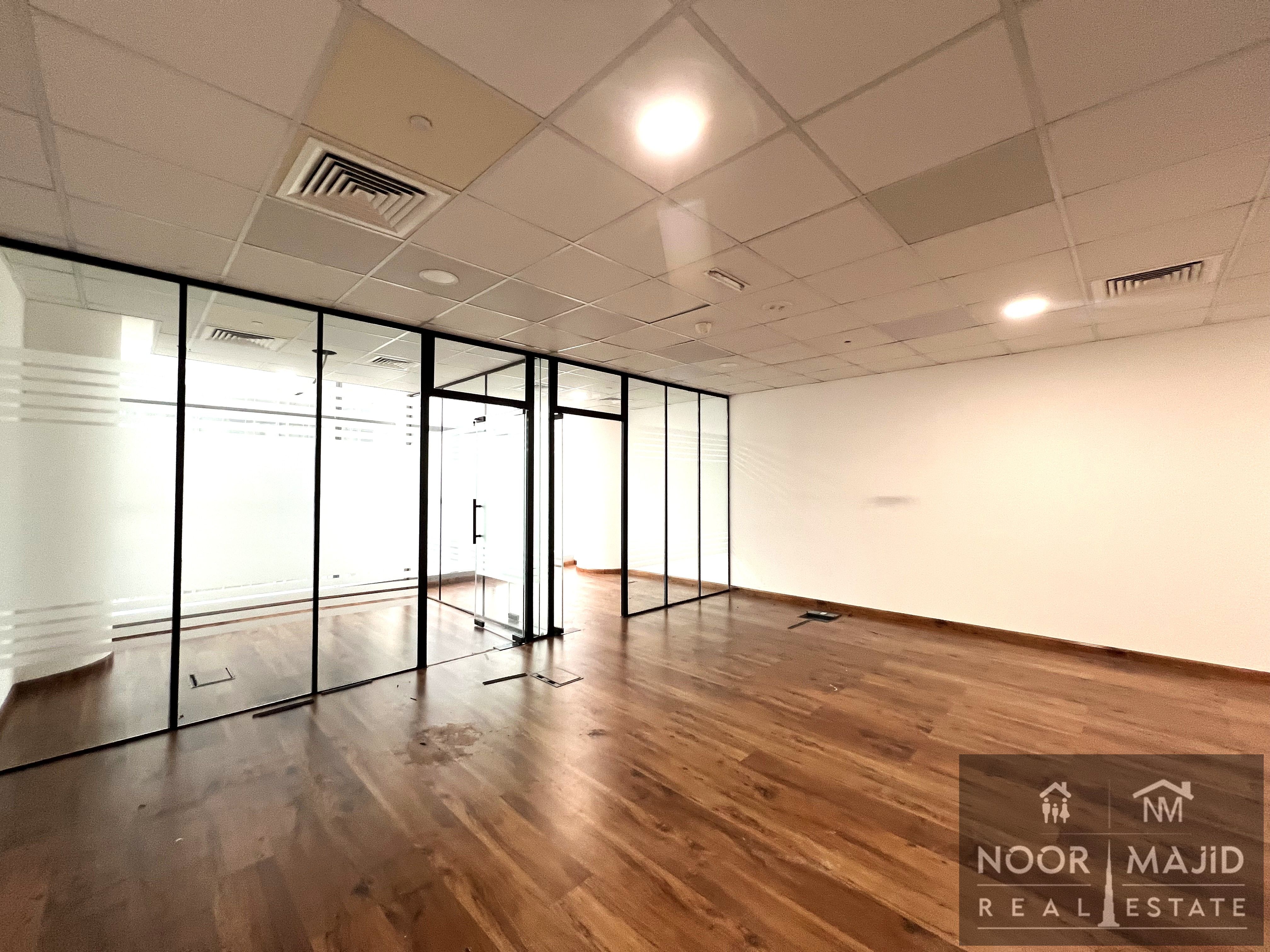 SEA VIEW | FITTED | HIGH FLOOR
