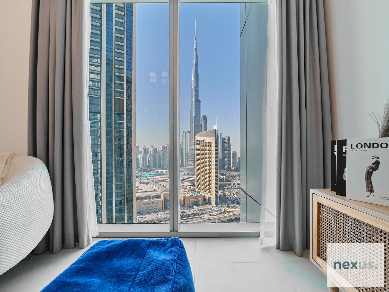 Spacious 2 BR Downtown Views | Full Burj Khalifa View