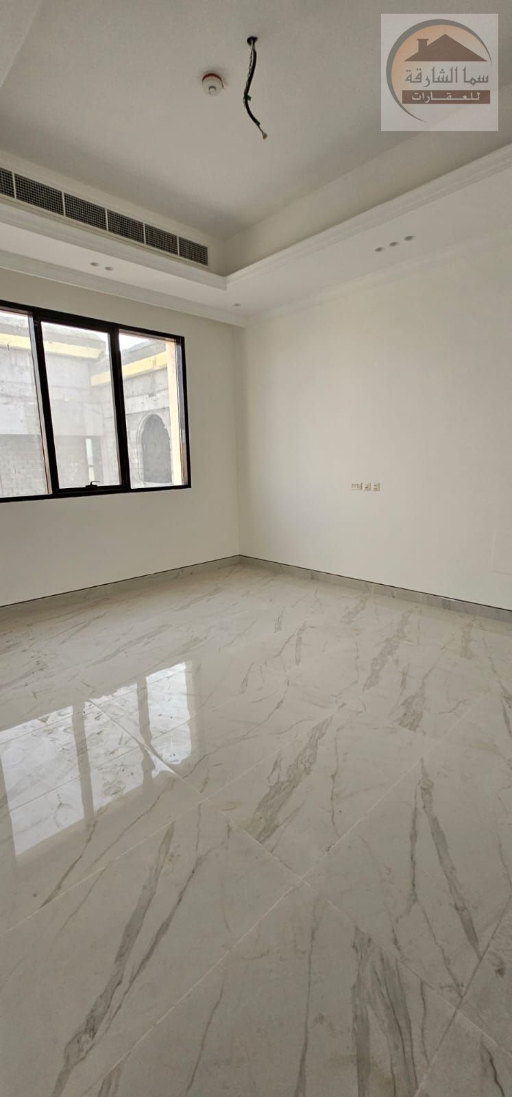 Luxury Villa for Sale in Al Hoshi – Block 1, near Al Nouf