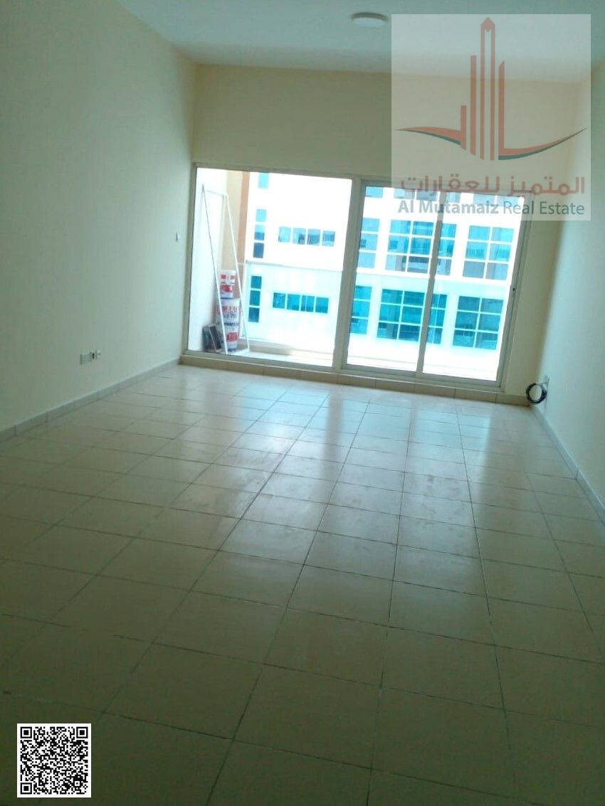 Two bedrooms and a living room for annual rent in Sharjah, in Plaza building. Asking price is 34000 AED (payments accepted).