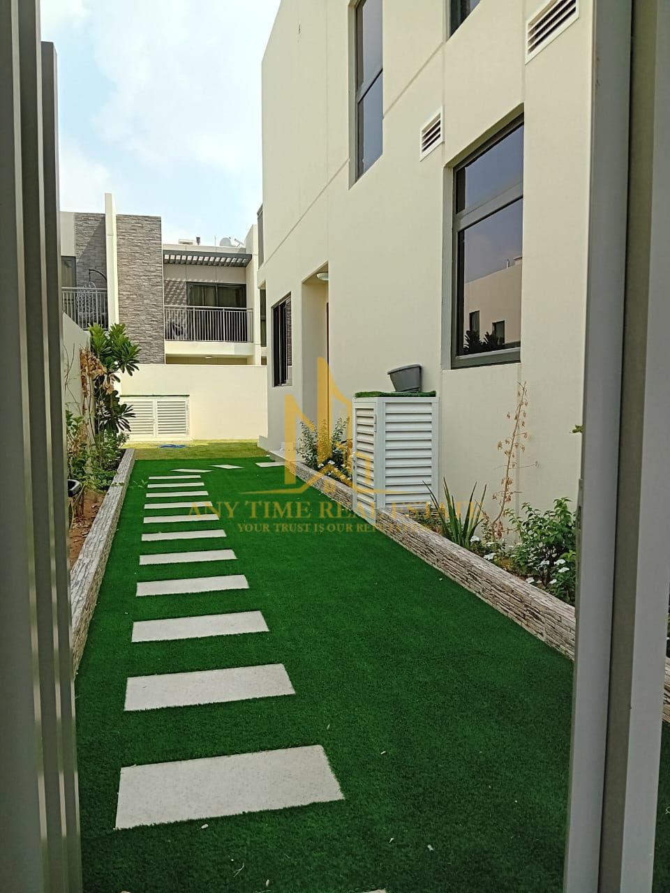 Furnished | Spacious Layout | Ready To Move In