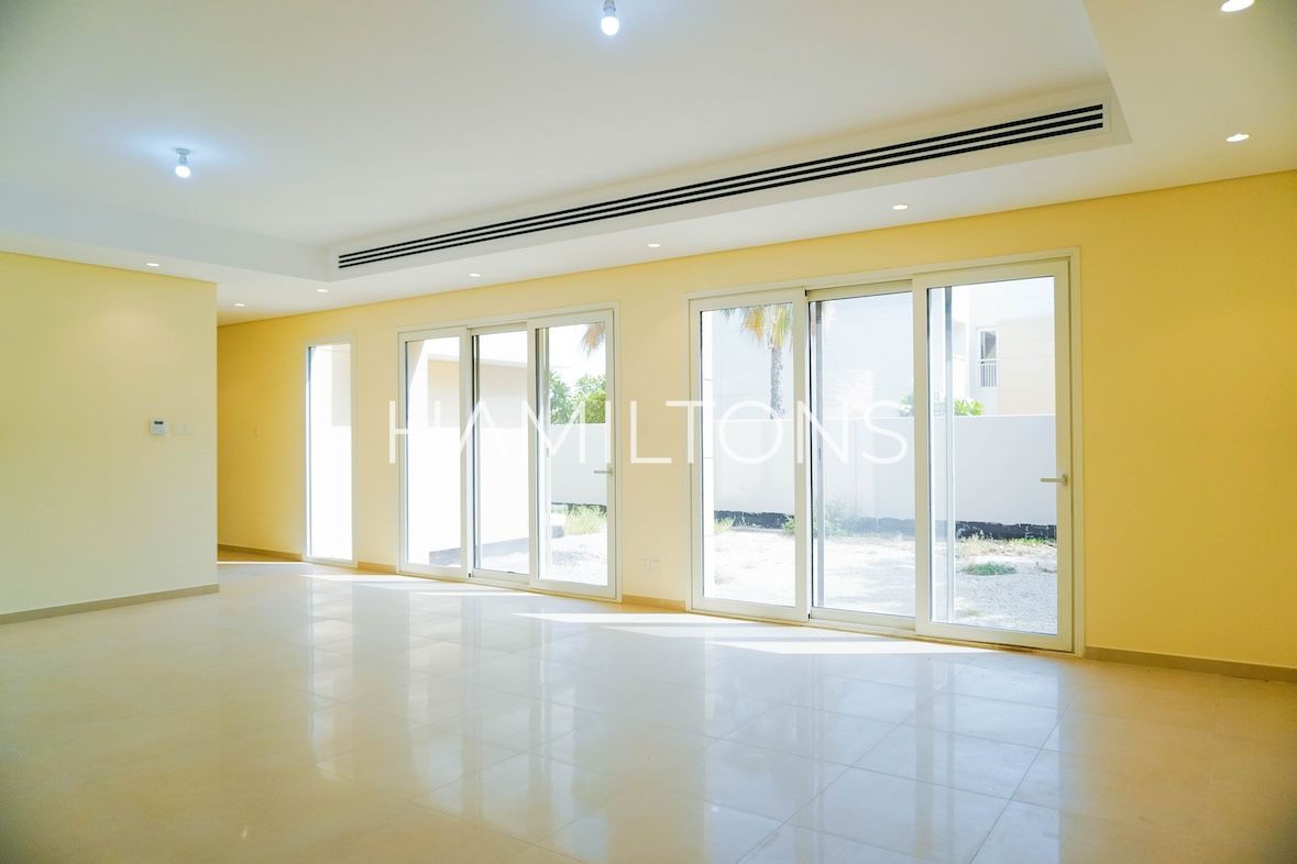 Contemporary Luxury Villa in Exclusive Community | Resale