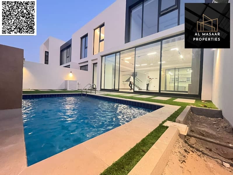 Luxury villa with 4 master bedrooms and a swimming pool. Fully equipped with a smart home system. Price includes electricity, water, and air condition