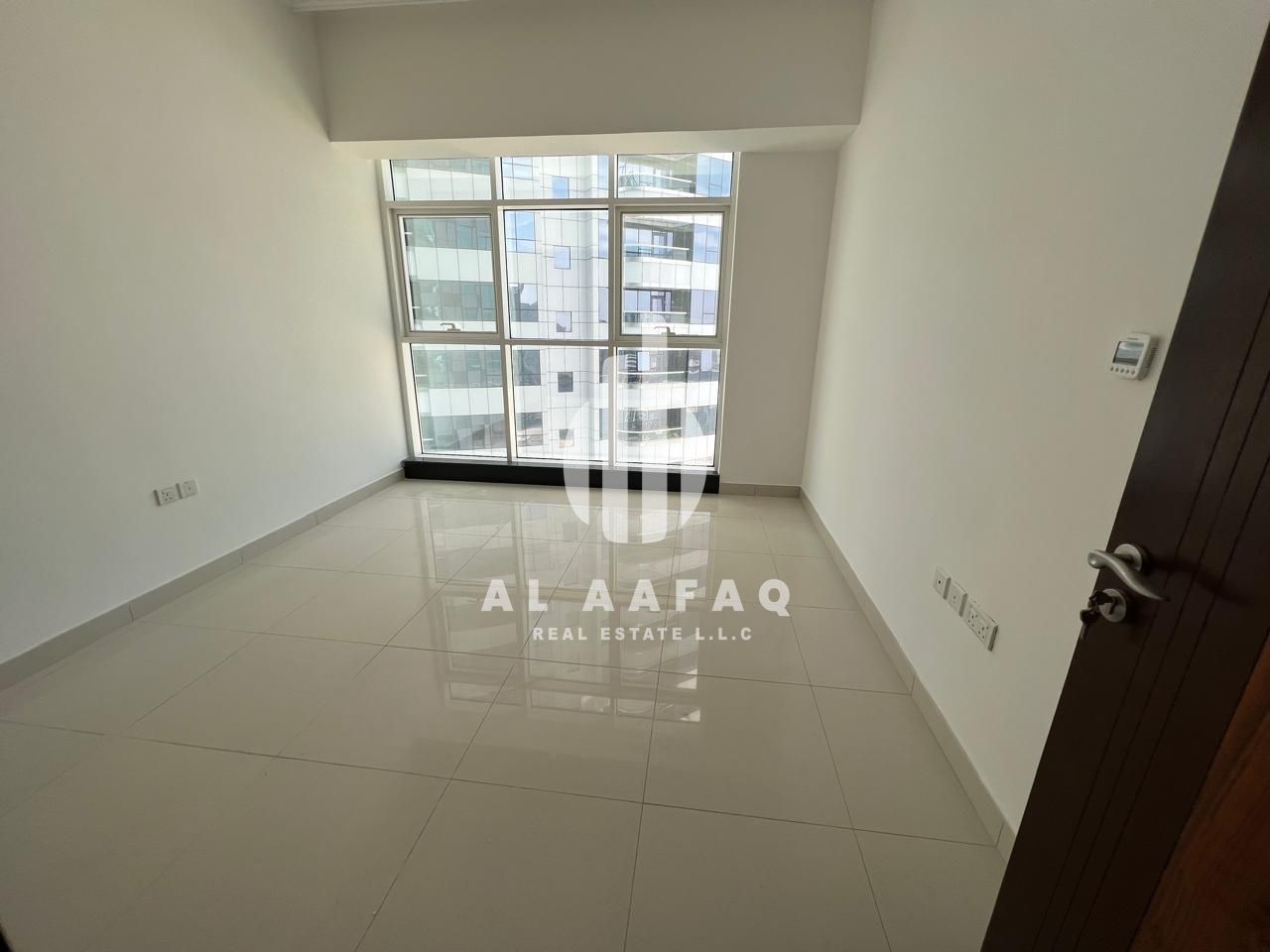 Spacious 2bhk | Master Bedroom | Parking free