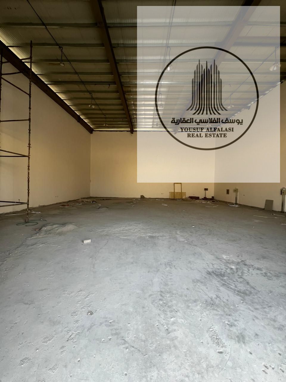 Premium Warehouse of 3,714 sq ft, Equipped with 45 kW Electricity, Competitive Price of AED 45 per sq ft – Total Price AED 167,130 (Negotiable) | Stra