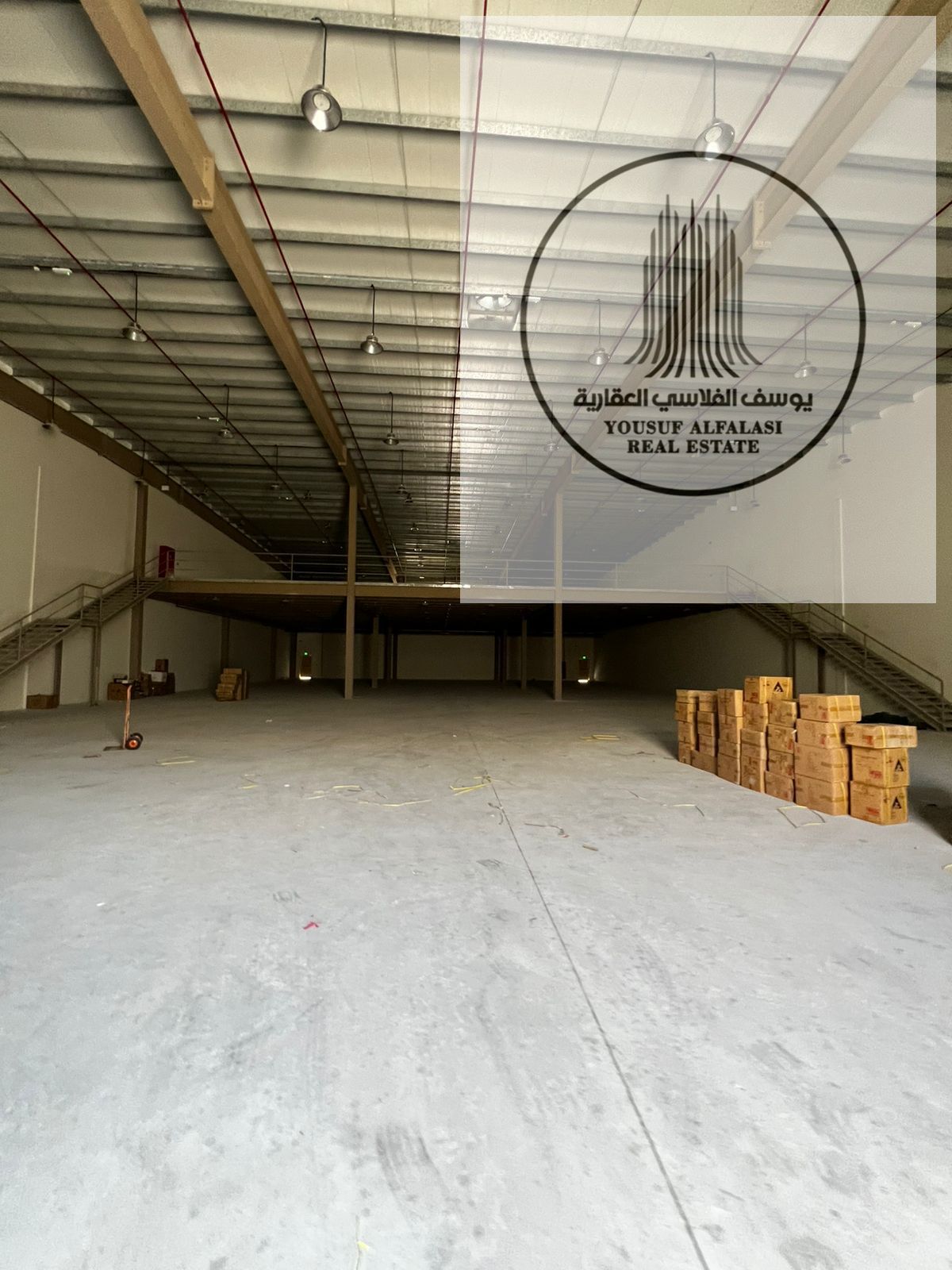 Opportunity in Umm Al Quwain | A massive 24,000 sq ft warehouse with 65 kW of electricity at a competitive price of AED 35 per sq ft – totaling AED 8