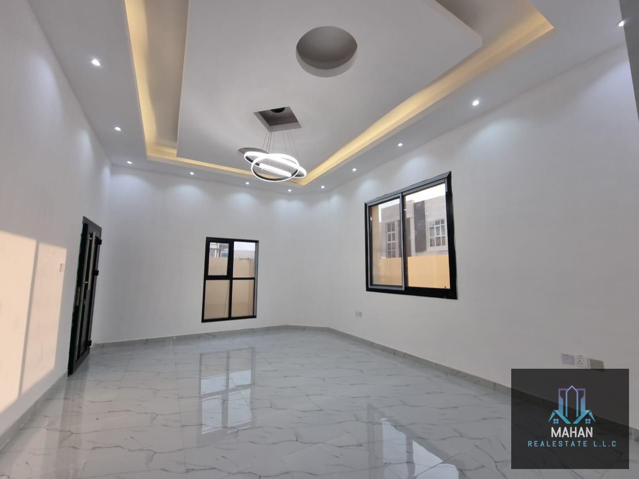 Modern villa for sale in Al Zahia 2 – 6 master bedrooms + swimming pool + roof terrace + 3800 sq ft. Modern villa for sale in Al Zahia 2 – 6 master b