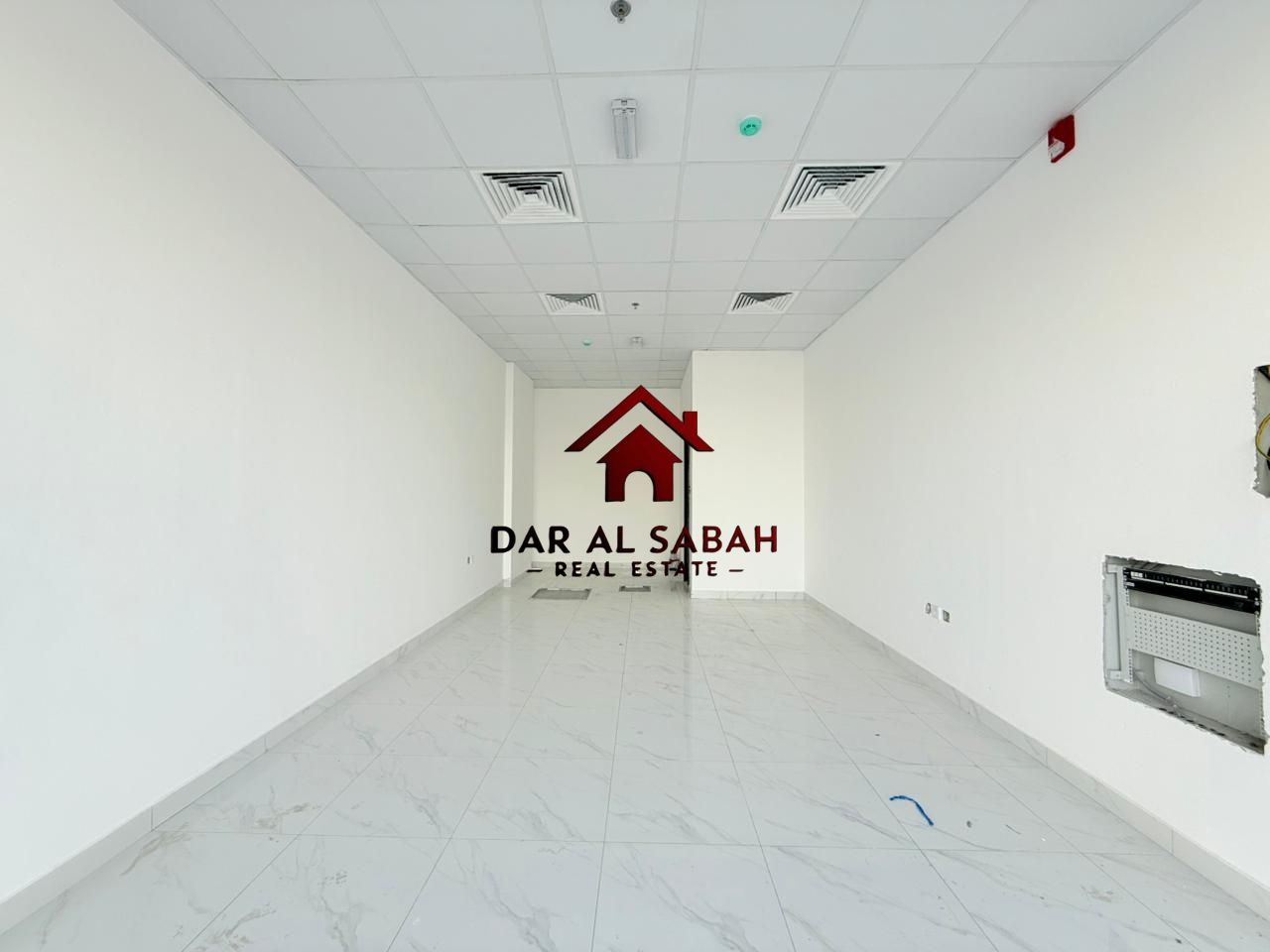 with washroom | Brand new shop | Ready to move | front claro coffee | good location for business !