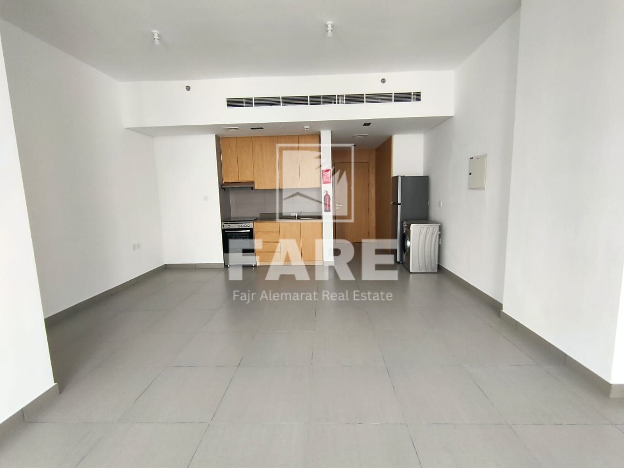 Studio Apartment with kitchen Appliance - Premium Unit