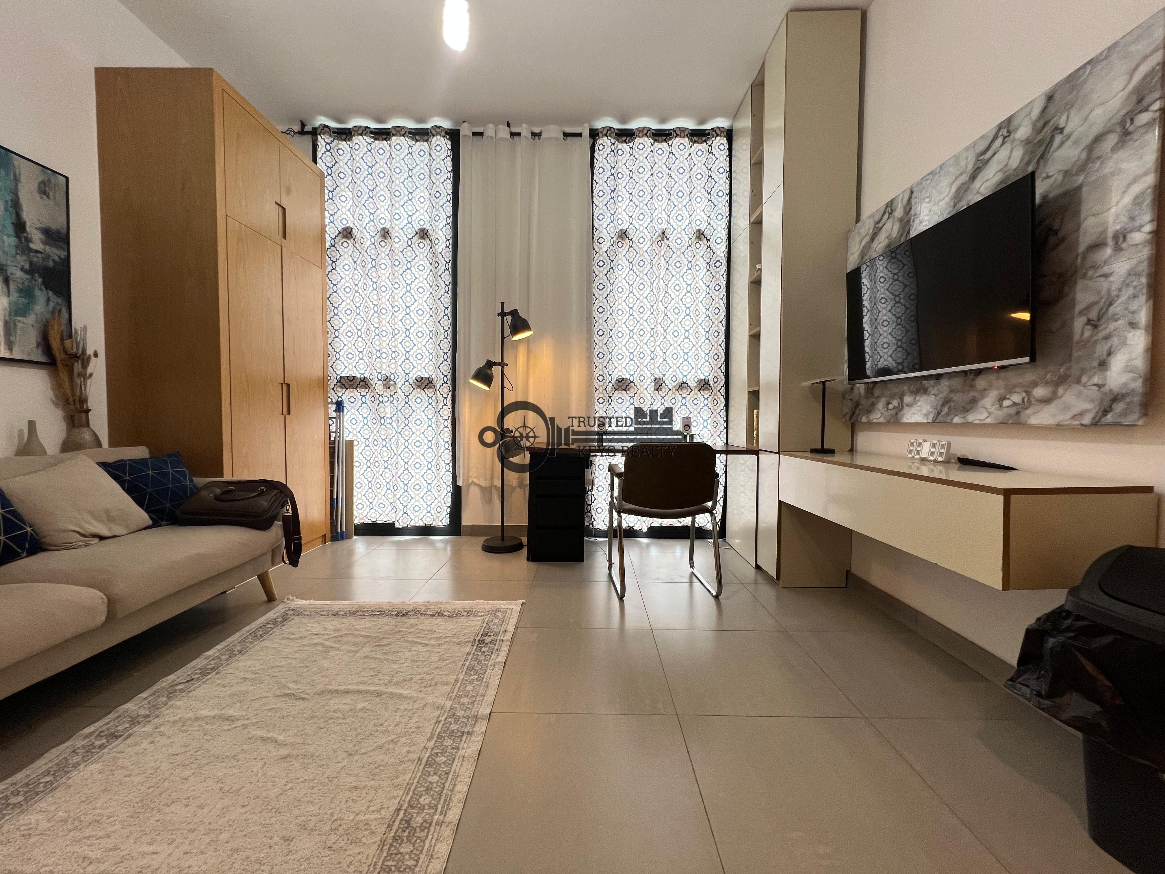 Furnished Large Studio for Rent – Al Mamsha