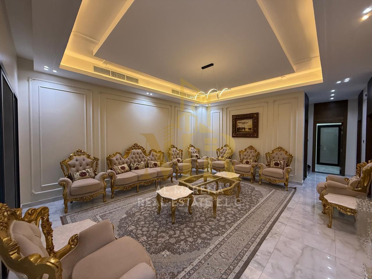 Fantastic Opportunity: 4-Bedroom, Two-Story Villa with a Large Yard - Price Inclusive