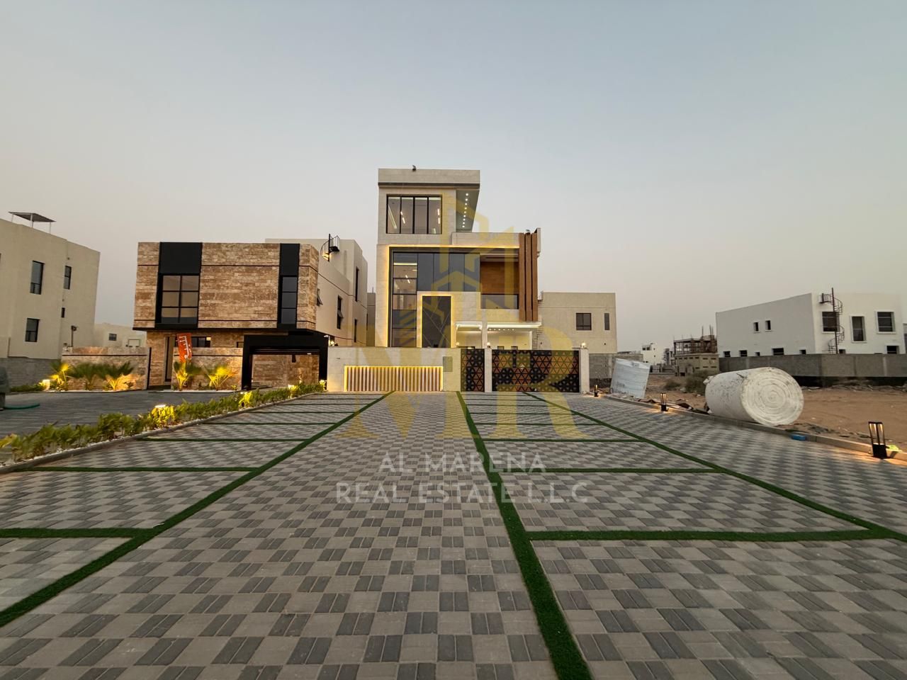 Villa for sale, including registration and ownership fees. Large setback area in front of the villa. Located in Al Bahia. Freehold ownership for all n