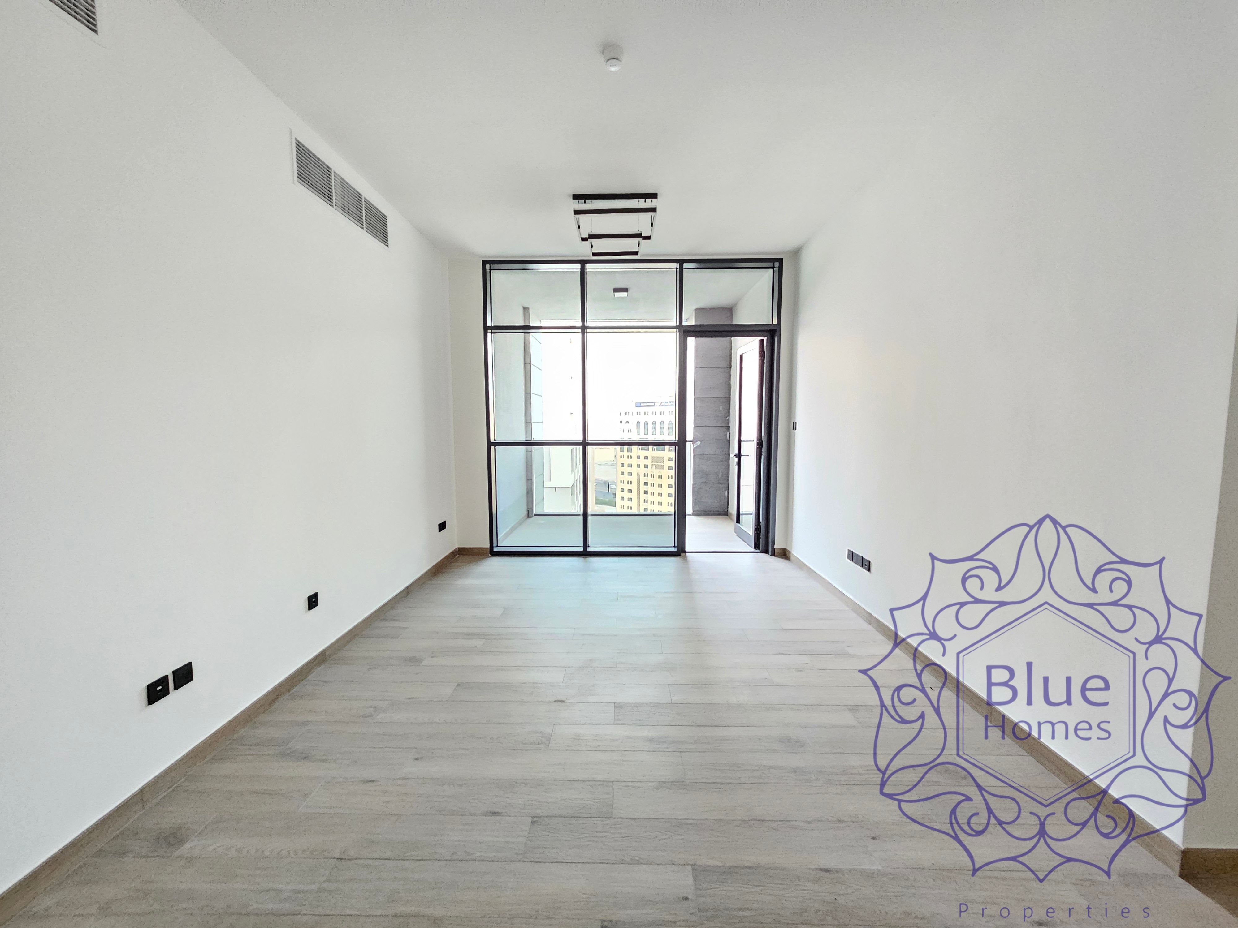 Brand new ! 2BR Lavish spacious Huge hall with balcony & room al jaddaf