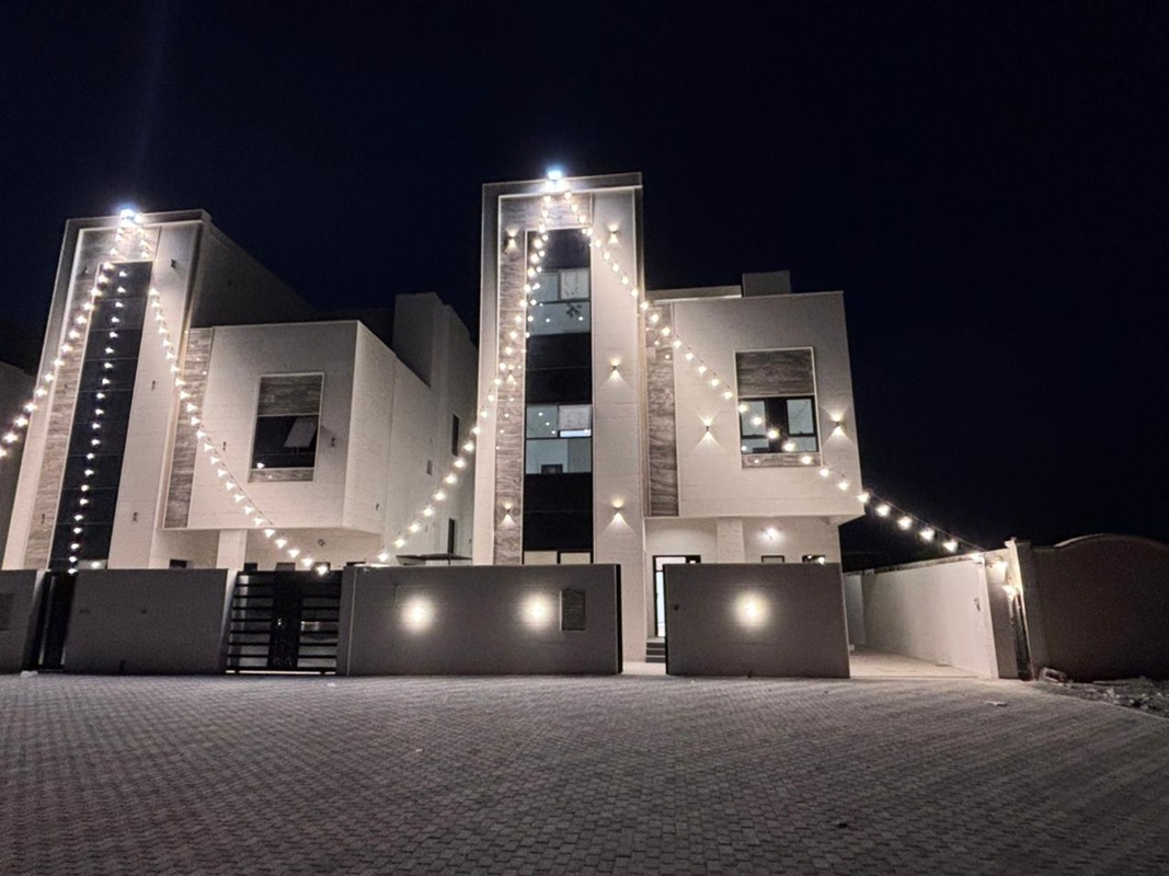 Golden opportunity to buy a villa with 6 bedrooms, distinctive finishing, excellent location in Al-Haliou 2, including registration and ownership fees