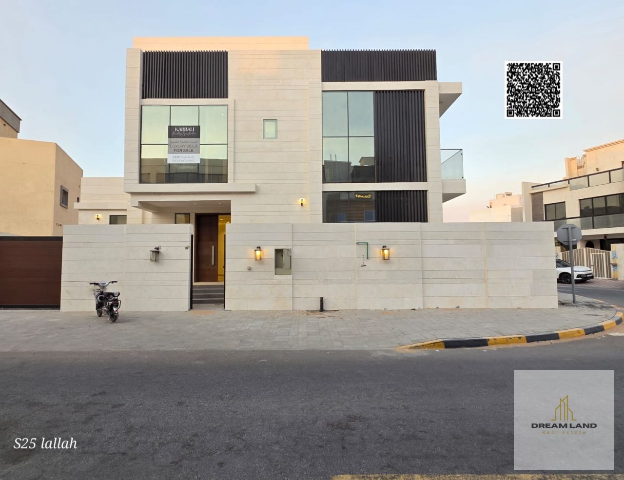 A distinctive corner villa for sale in Al-Haliou 2, a rare find with a 17-meter frontage, 5 master bedrooms, modern design and high-end finishes, stra