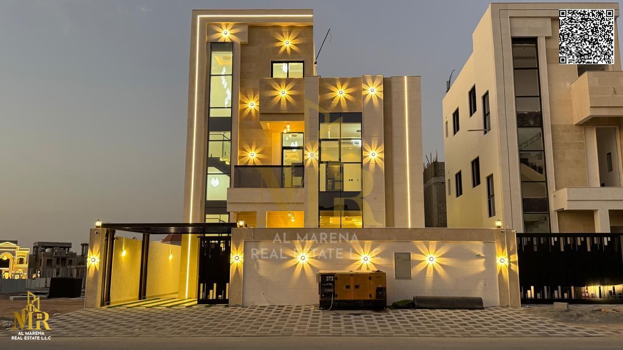 Hiliyo villa opposite park, 2 floors + roof, 6 master bedrooms