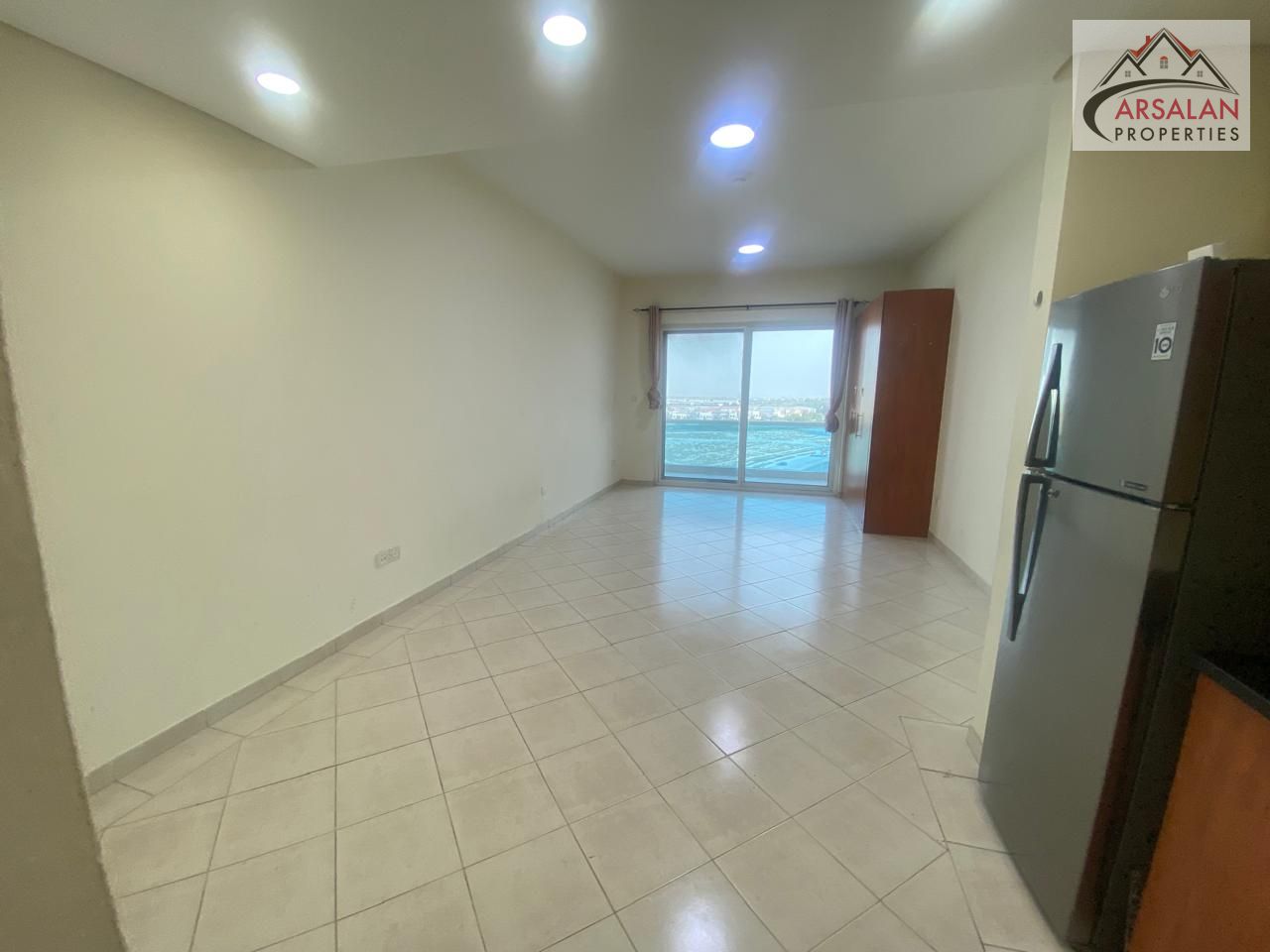Spacious Studio | Unfurnished | Ready to Move | With Parking |