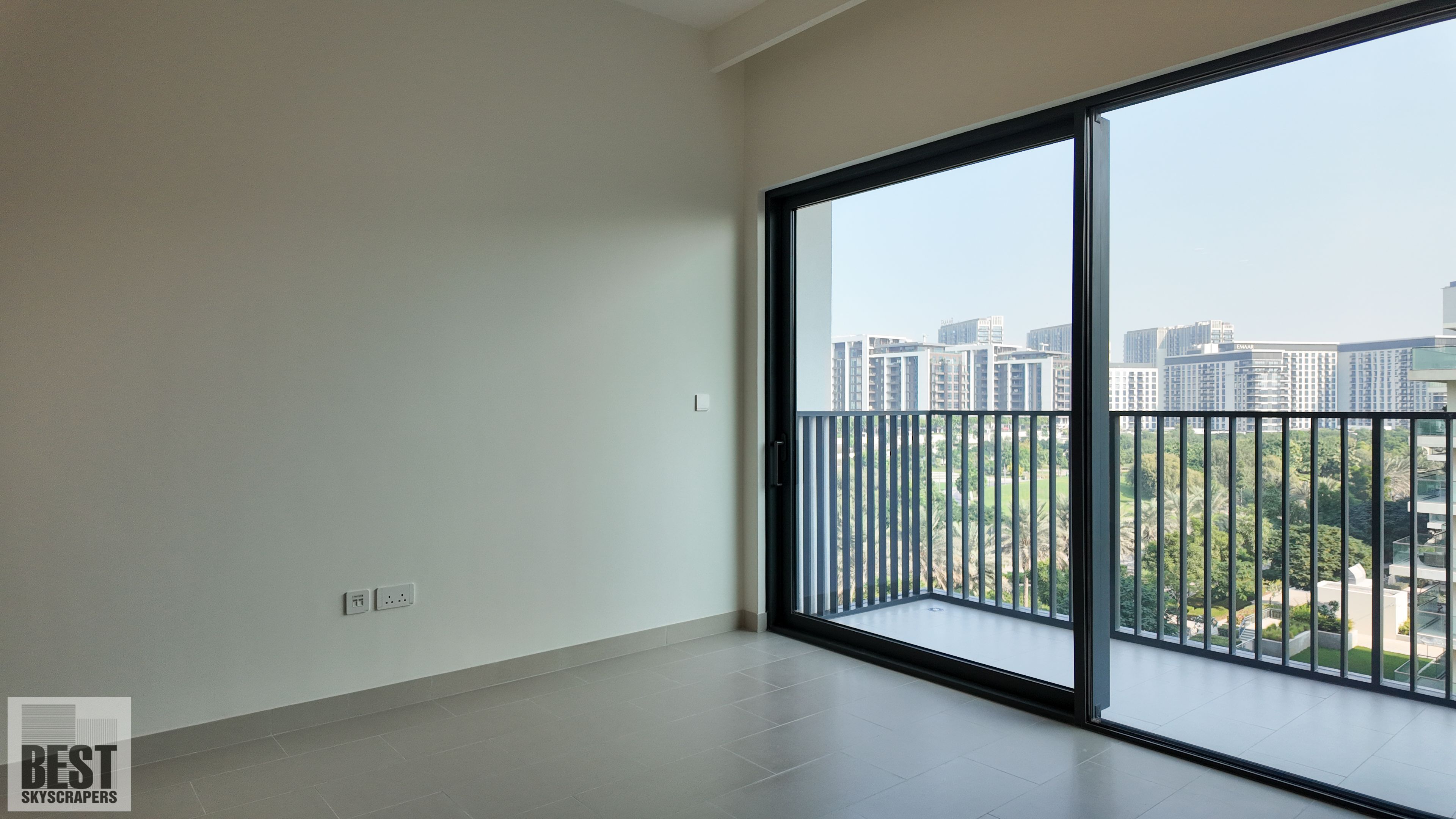 Brand New/ Park View / Vacant