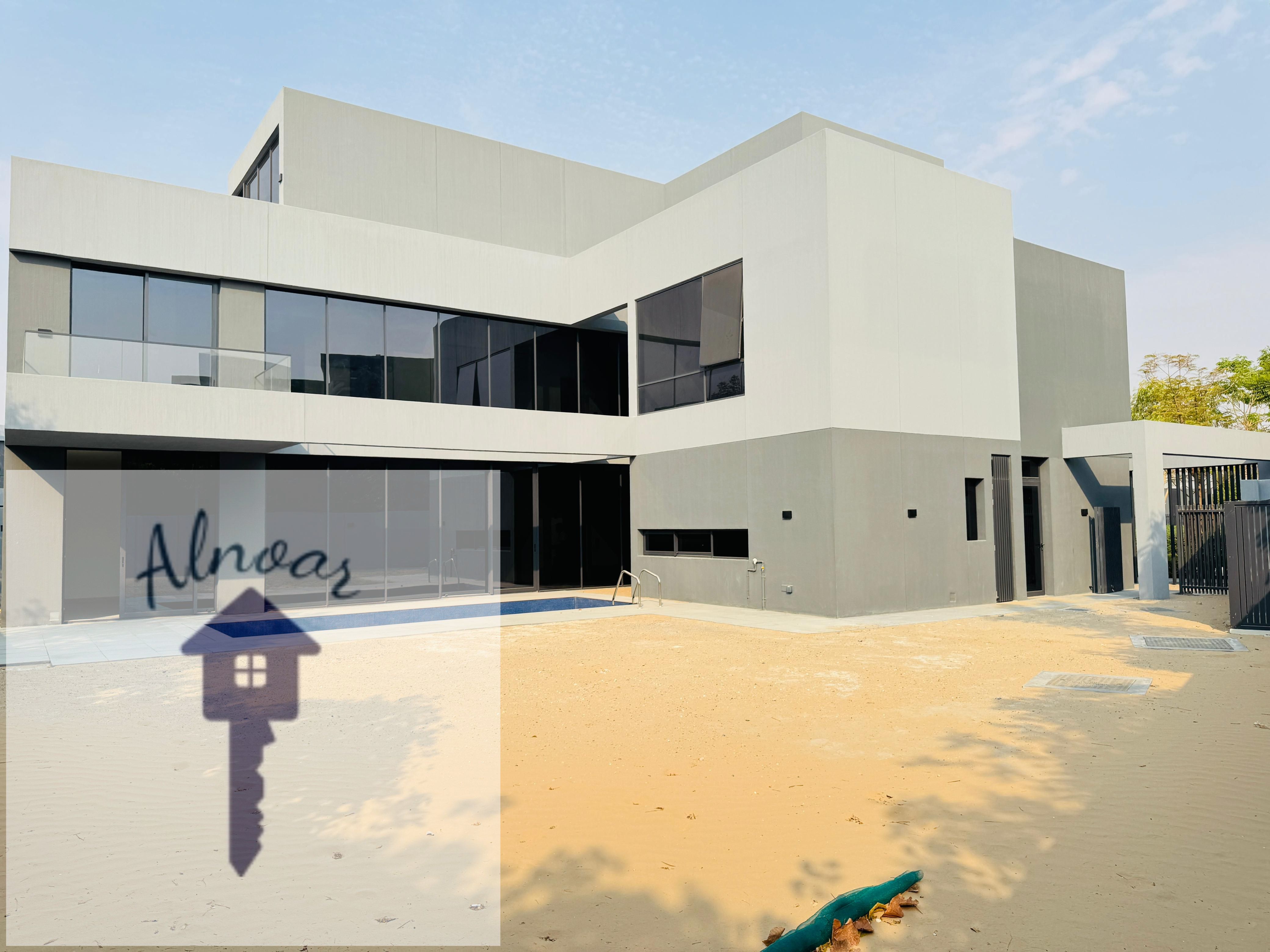 Luxurious 5-Bedroom Signature Villa with Private Pool & Elevator