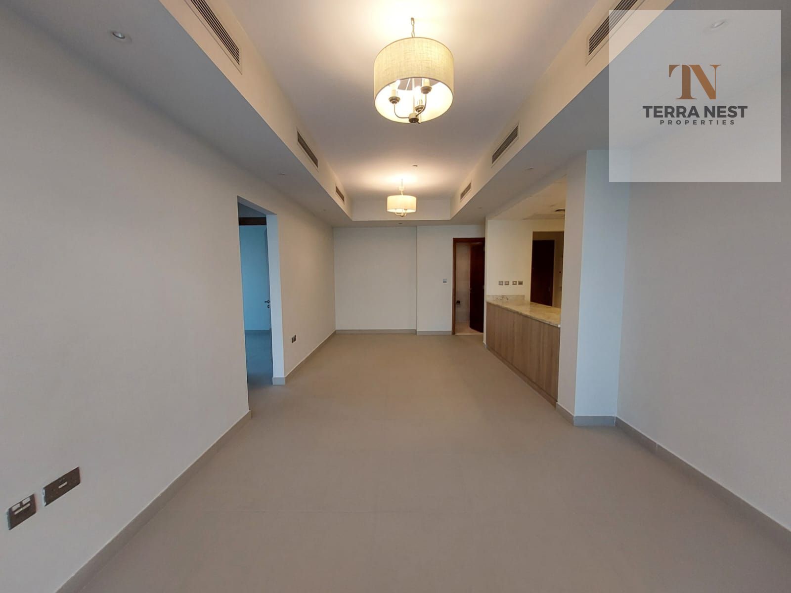 ELEGANT 2 BR | HIGH FLOOR | BRIGHT AND SPACIOUS