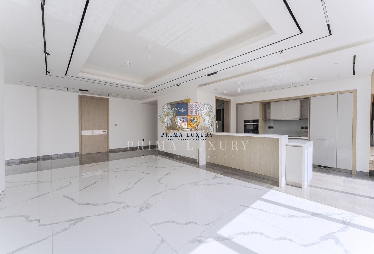 Luxury 4BR | Vacant | High Floor