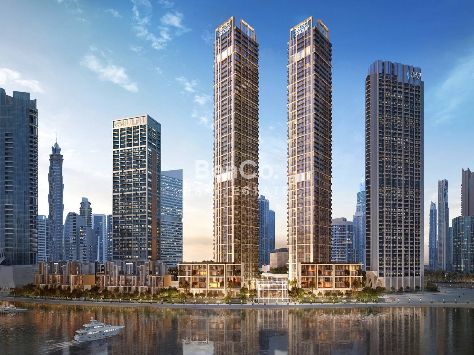 Mid Floor | Corner Unit | Canal View