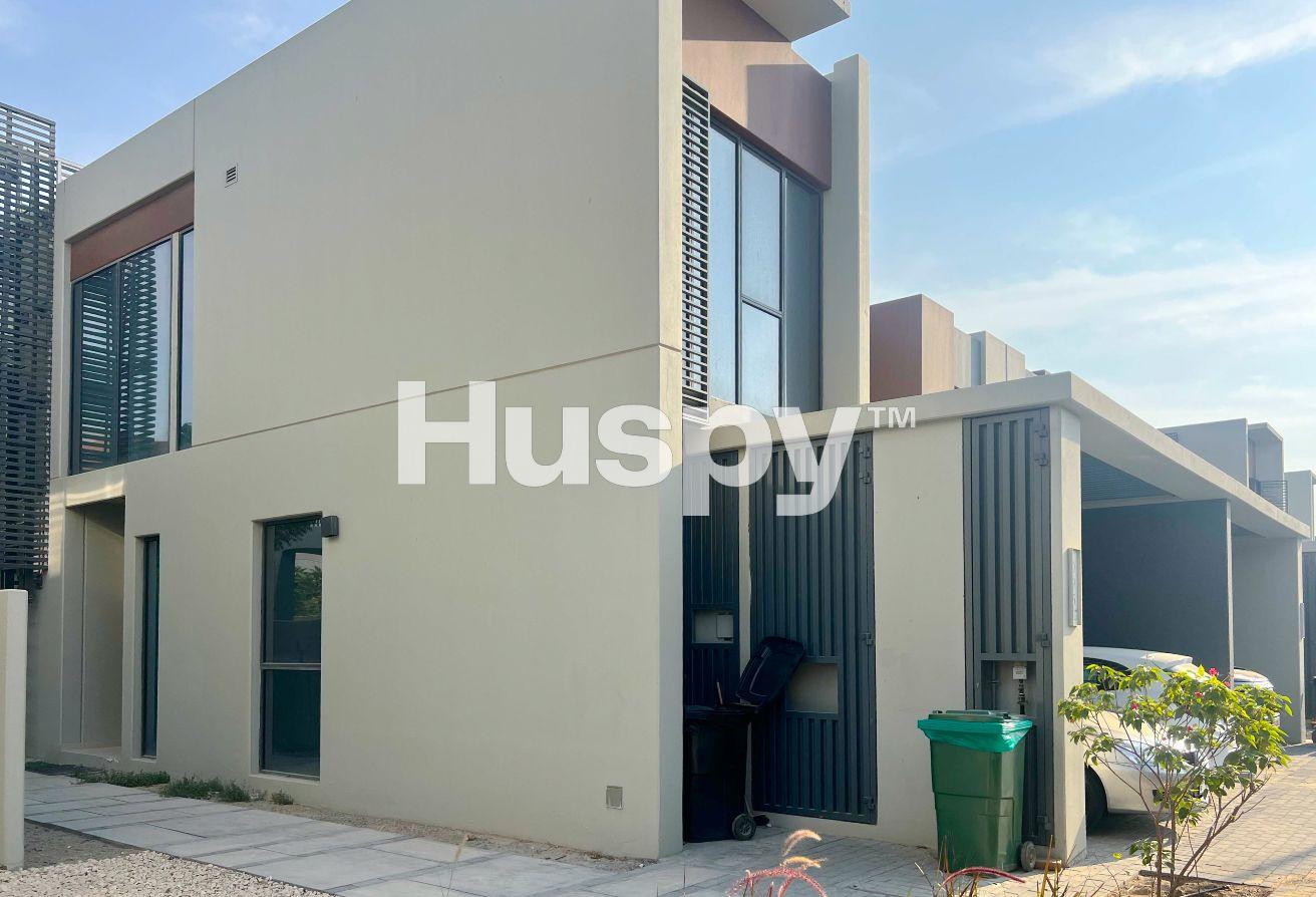 Single Row | Landscaped | Vacant