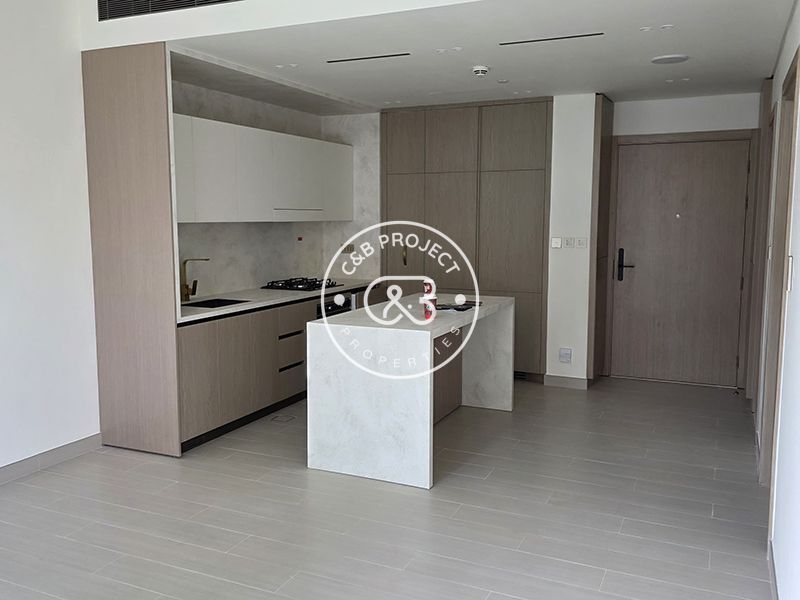 Spacious 1 BR Apartment in Binghatti Phoenix
