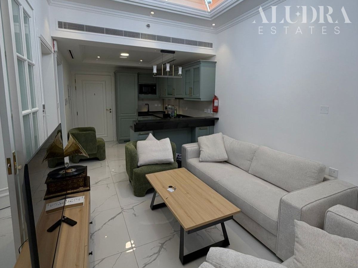 Best Unit| Pool View | Premium Furniture