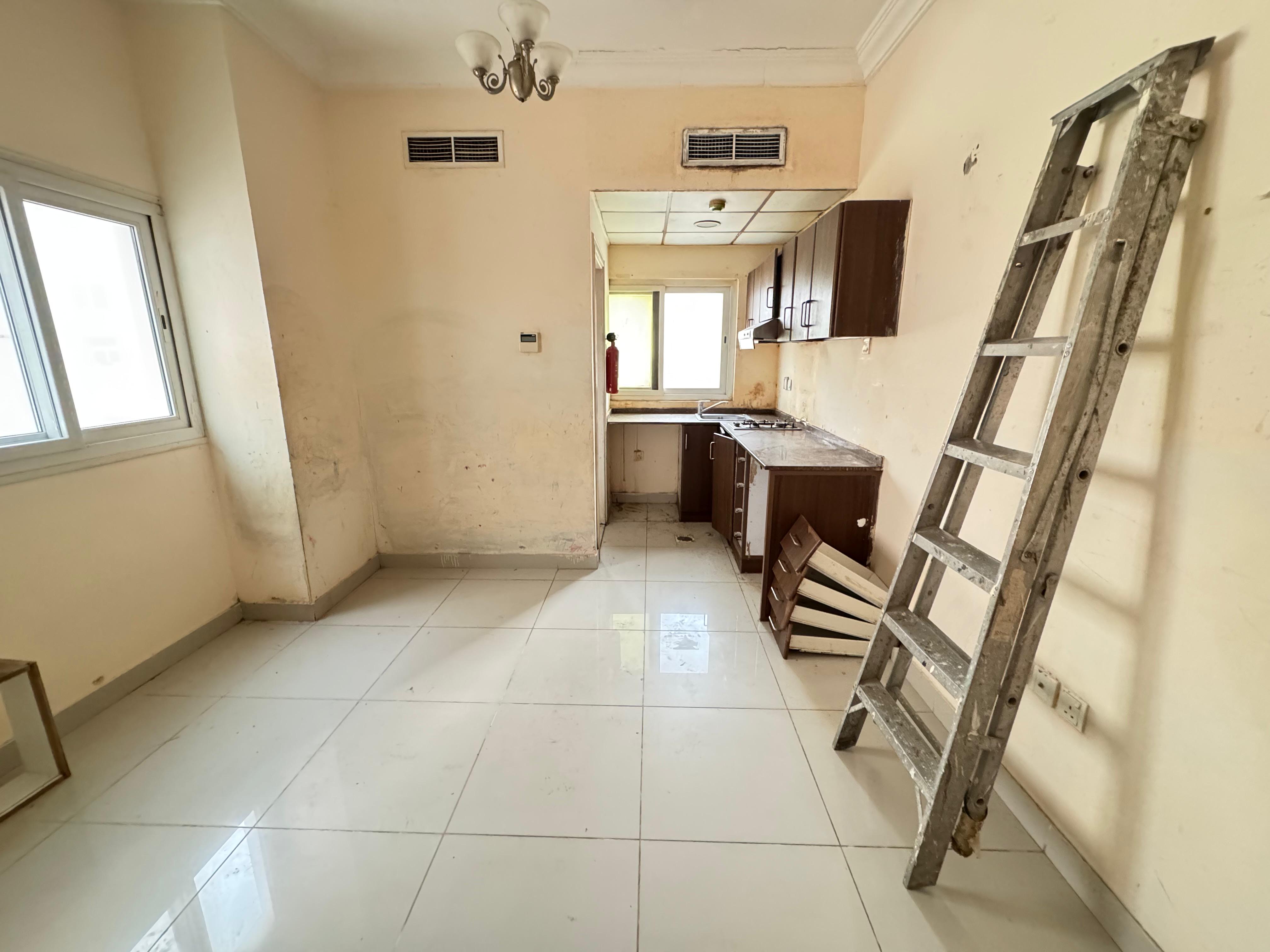 Ready to Move || Spacious Studio for Family || Close Kitchen || Prime Location