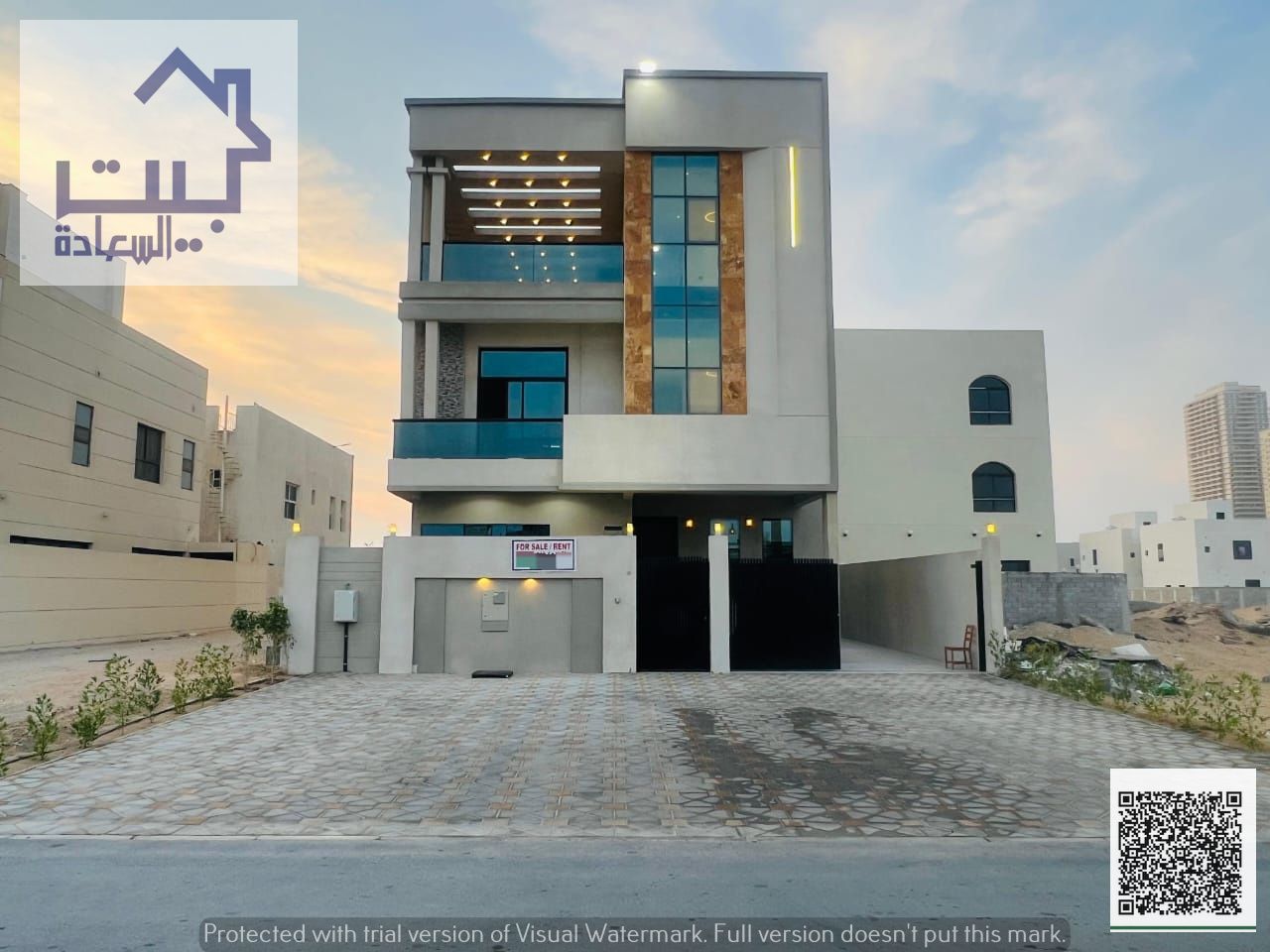 Villa for rent in Al-Amirah area, with elevator [two floors + roof]. Quiet location, ideal for families, providing comfort and privacy. Luxurious fini