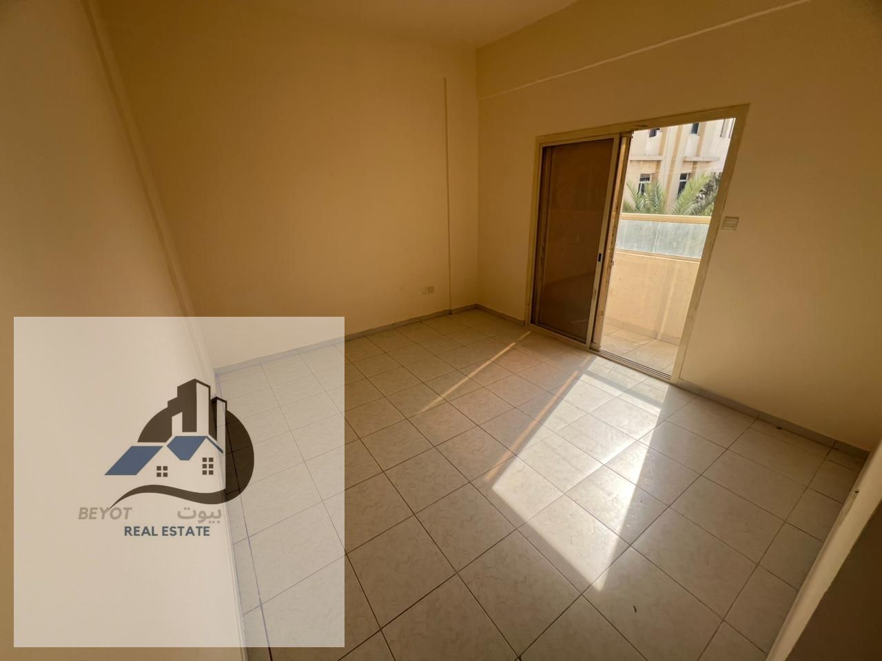 Apartment Details – Al Rashidiya 2, Ajman Location: Located in Al Rashidiya 2, opposite Falcon Towers. Very close to Dubai and Sharjah exit, making