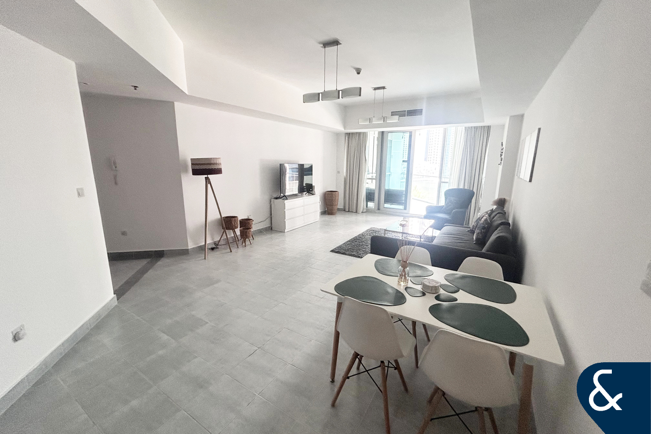 Large Layout | Marina View | One Bedroom