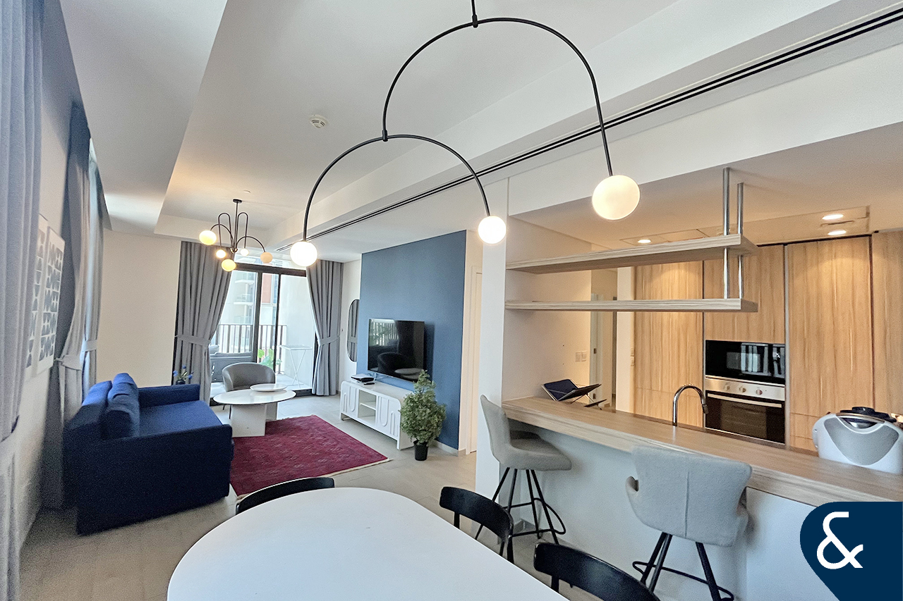 Corner Layout | 2 Bed | Vacant On Transfer