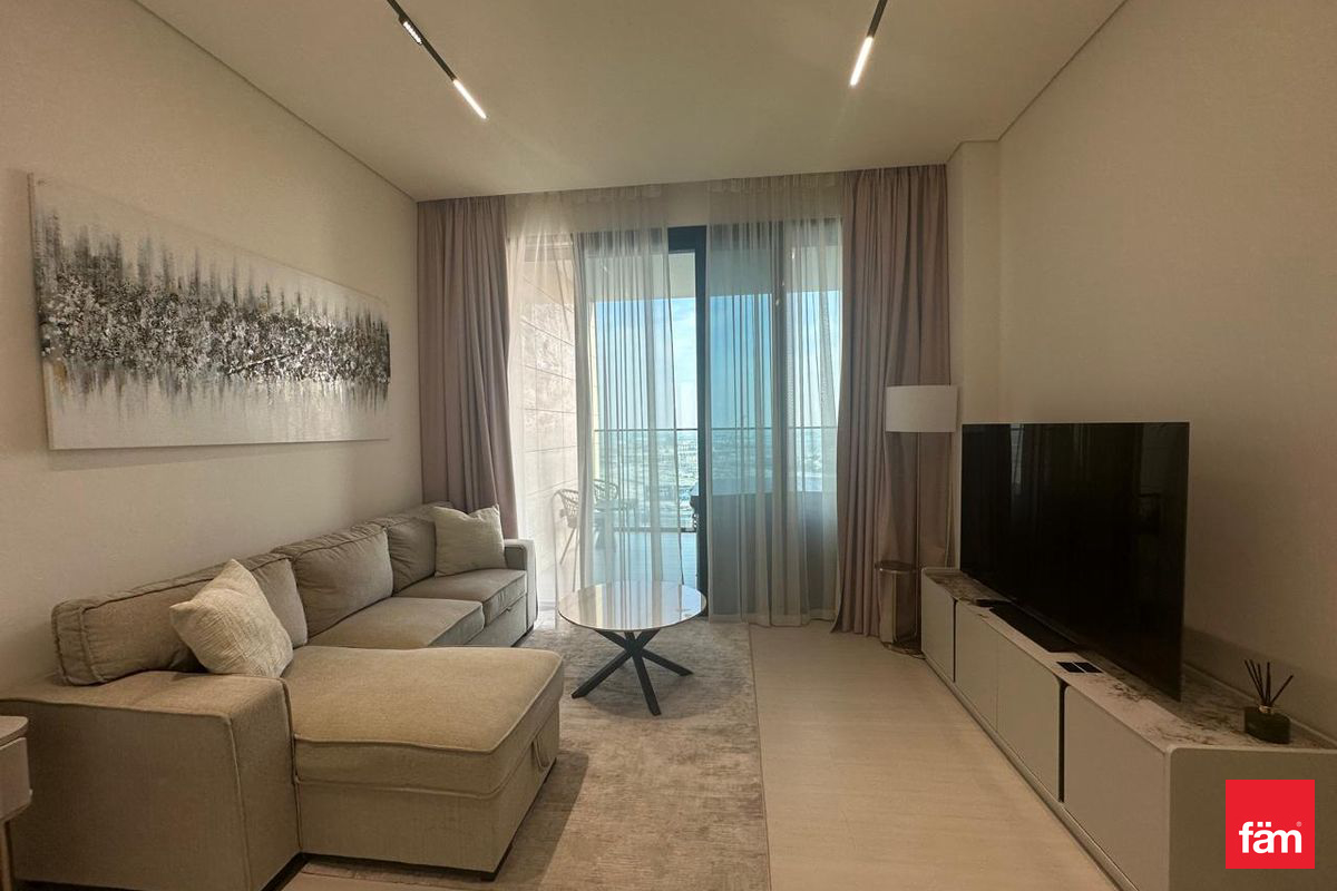 Fully Furnished | Jacuzzi | Canal Views