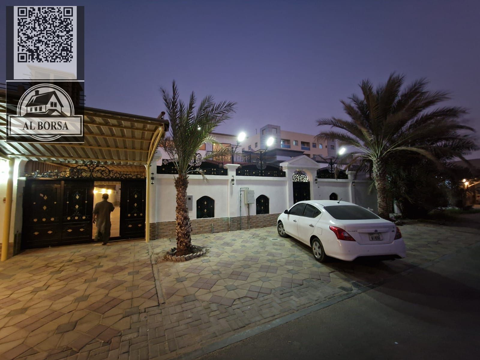 Ground floor villa for rent in Rawda 3, consisting of 3 rooms, a majlis, a living room, a maid's room, and two additional rooms with the same area as