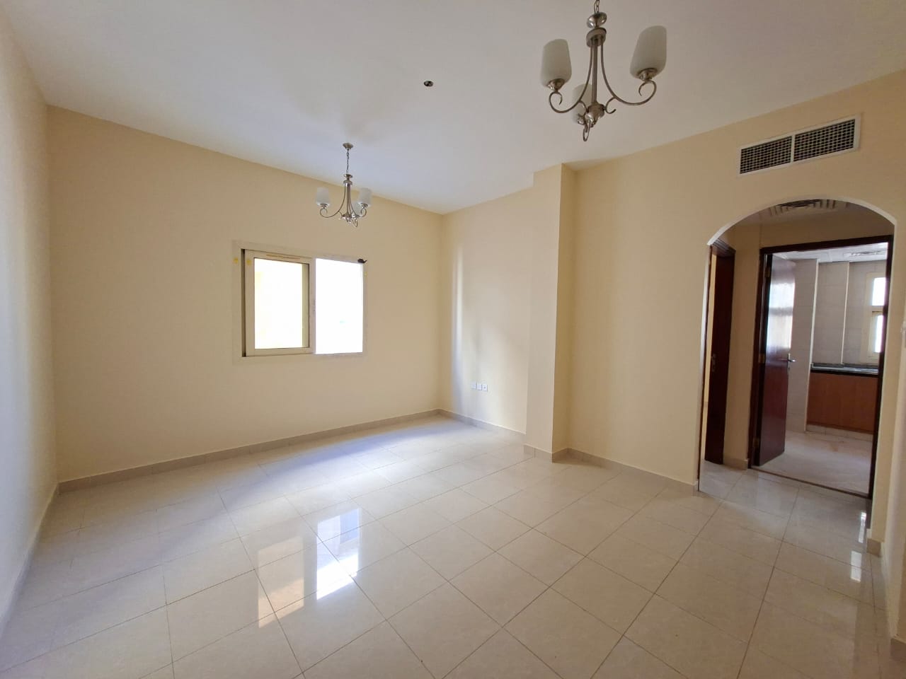 Lavish 1bhk near to Ambessader school in muwaileh