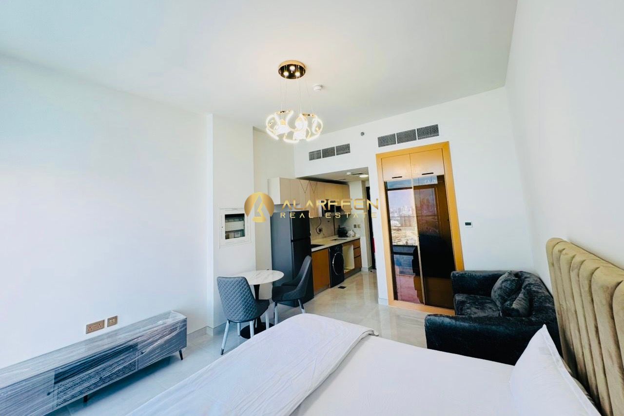 Amazing Views | Fully Furnished| Cozy Studio