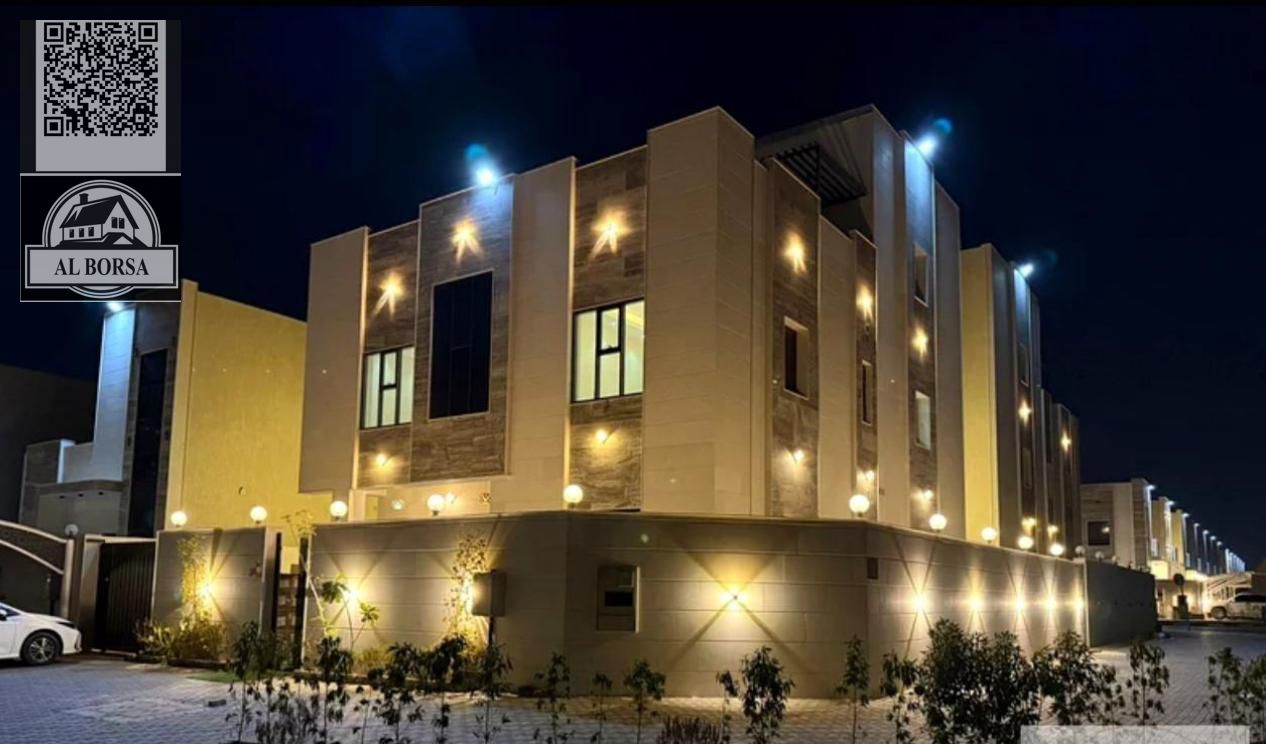 Villa for rent in Ajman, on the corner of two streets, beautiful location, payment facilities available.