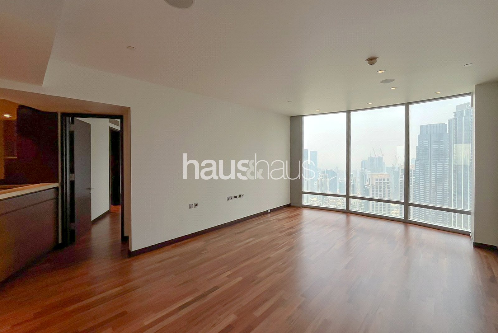 Iconic | Luxury | Exclusive | Unfurnished