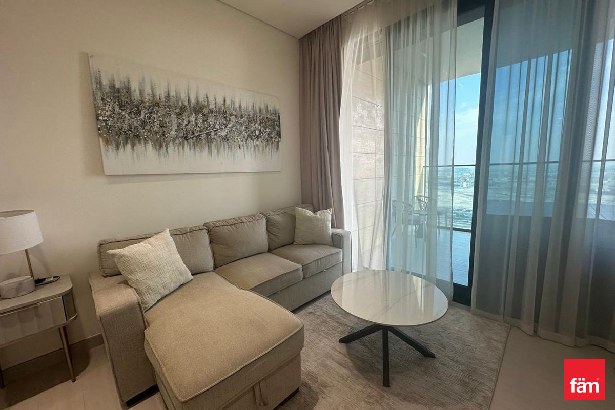 Fully Furnished | Private Jacuzzi | Ready to Move