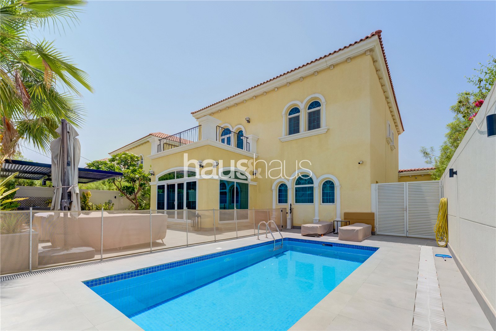 Premium location | Legacy | Motivated owner